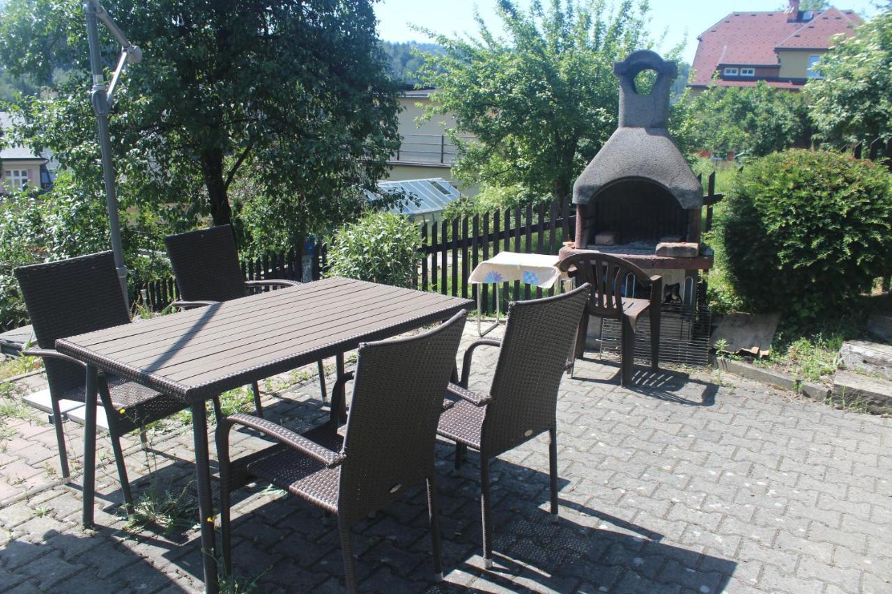 Ferienwohnung Privat Zelezny Brod Exterior foto